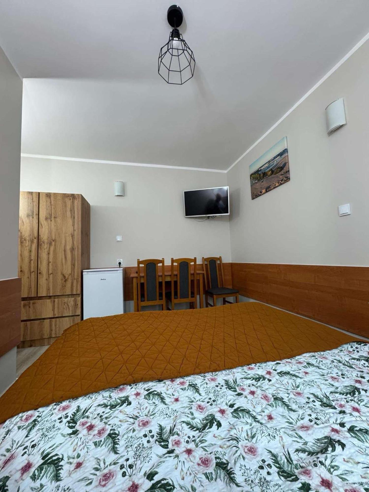 Pensjonat Przystan Kołobrzeg Extérieur photo